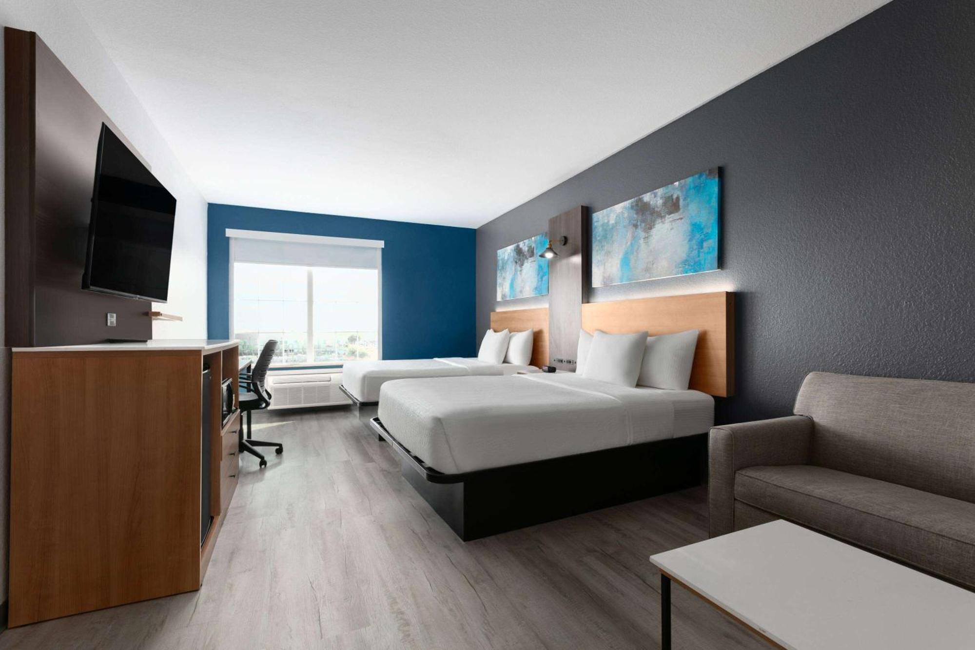 La Quinta Inn & Suites By Wyndham Ft Worth-Burleson Exteriér fotografie